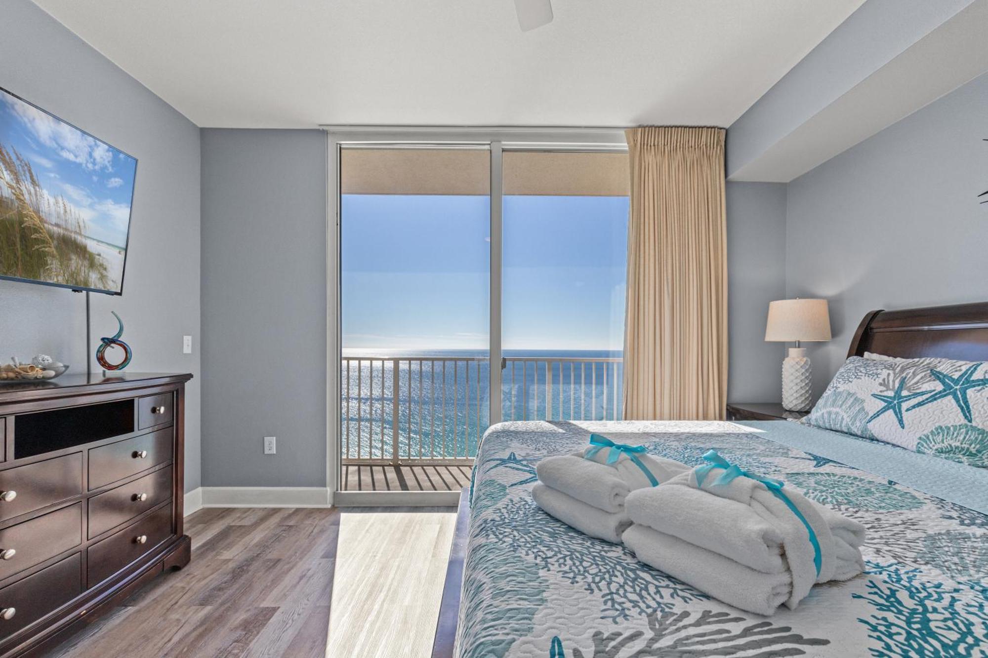 Tidewater Escape: 1Br/2Ba Beachfront Condo, Sleeps 6, Gulf Views & Comfort! Panama City Beach Dış mekan fotoğraf